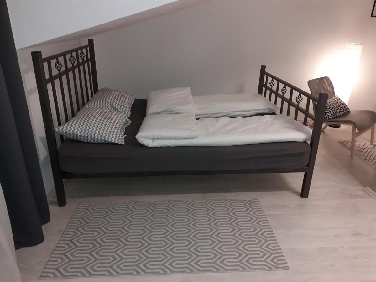 Appartamento Flora Novi Sad Esterno foto